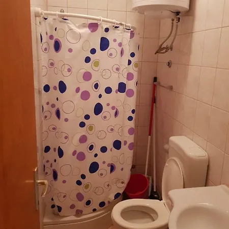 Vito Apartman *